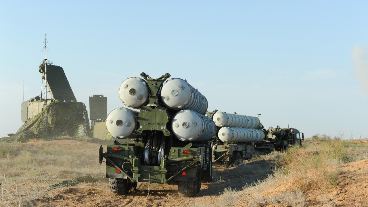 Rusya’dan Belarus’ta S-400 tatbikatı