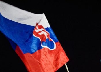 Slovakya’da koalisyon hükümetinde 4 bakan değişti
