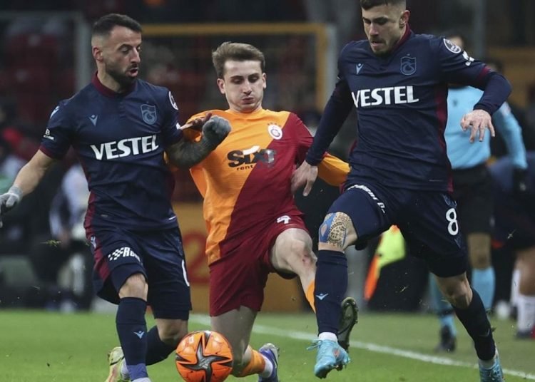 Trabzonspor – Galatasaray! Muhtemel 11’ler…