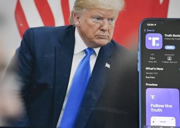 Trump’ın sosyal medya uygulaması Truth Social, Google Play’de yasaklandı