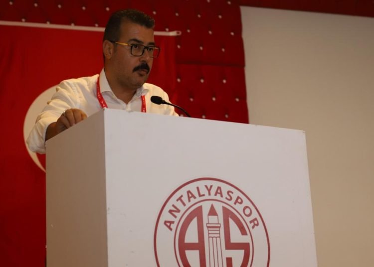 Antalyaspor’da Aziz Çetin yeniden başkan seçildi