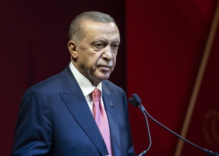 Avrupa basınında Türkiye geniş yer buldu: Erdoğan’a büyük övgü
