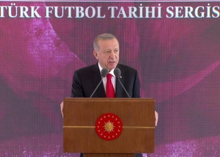 Beklenen açılış gerçekleşti! Külliye’de tarihi sergi