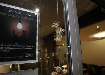 Belçika’da restoranlarda “ışıksız cuma” protestosu