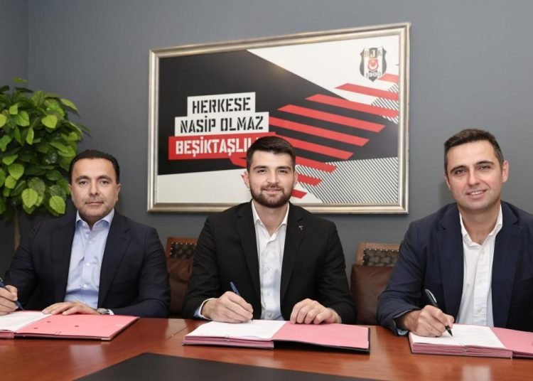 Beşiktaş, Ersin’le “yola devam” dedi