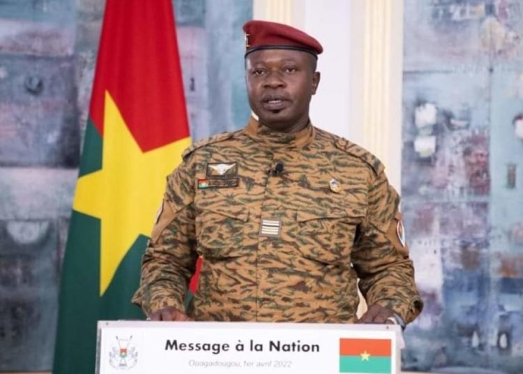 Burkina Faso’da devrik lider Damiba Togo’ya sığındı