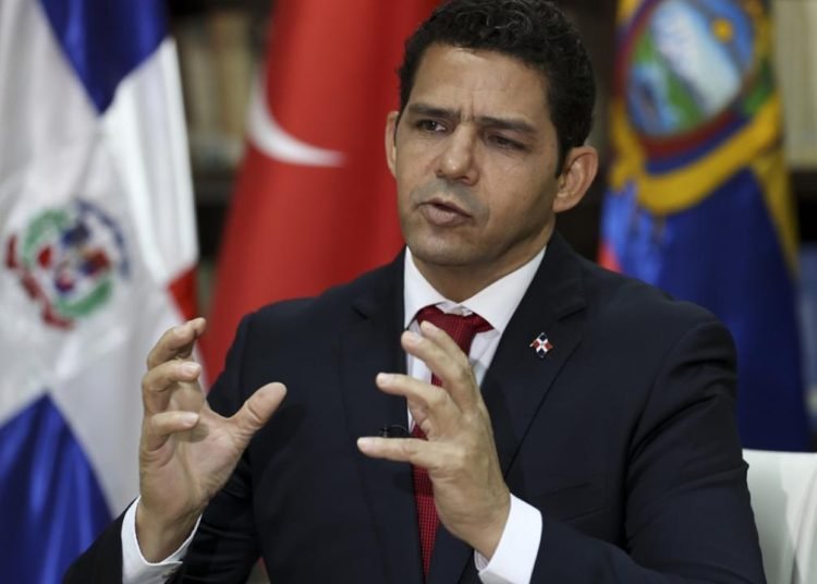 Büyükelçi Luis Gonzalez: Bunu başarabilen tek ülke Türkiye oldu