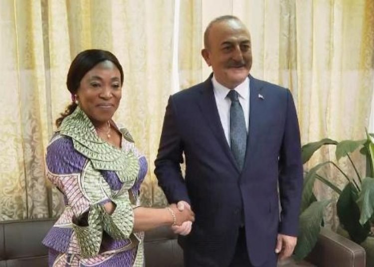 Çavuşoğlu’nu ağırladı, ‘Türkiye’ hassasiyeti toplantıya damga vurdu!