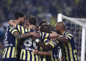 Fenerbahçe iç transferde harekete geçti! 4 imza yolda…