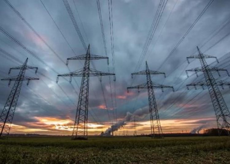 Financial Times: Almanya, komşularına elektrik ihracatını kesebilir