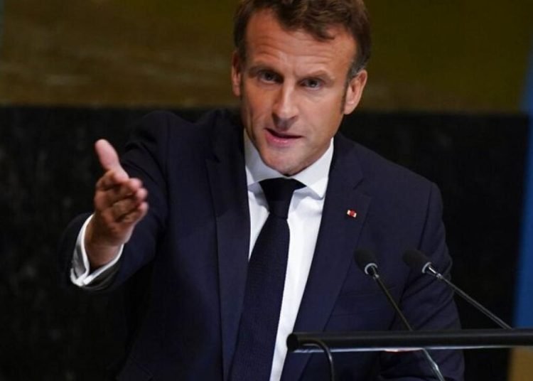 Fransa’da Macron’un planına tepki: Üçüncü dünya ülkesi olduk