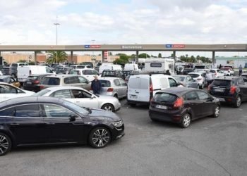 Fransa’dan ‘Zorla çalıştırın’ talimatı: Karşı çıkana hapis cezası!