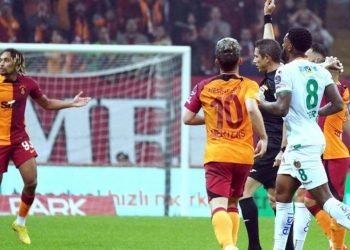 Galatasaray-Alanyaspor maçının VAR konuşmaları ortaya çıktı!