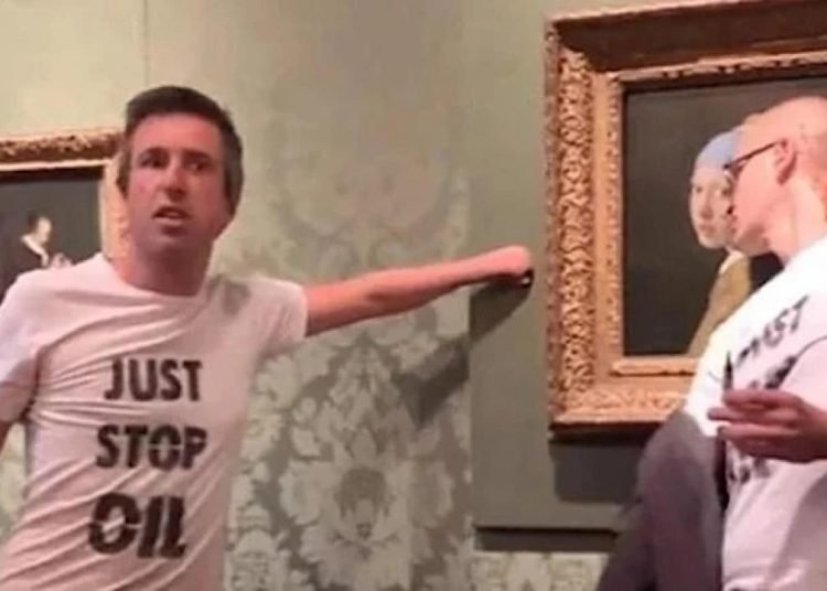 İklim aktivistlerinin sanat eserlerine saldırması tartışma yaratıyor