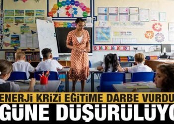 İngiltere’de okullarda eğitimin 4 güne düşürülmesi gündemde
