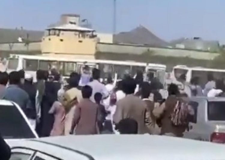 İran’da karakol saldırısında 3 Devrim Muhafızı mensubu öldü