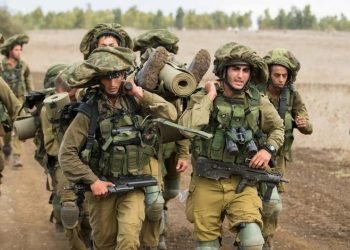 İsrail’den askerlerine Rusya’ya uçuş yasağı