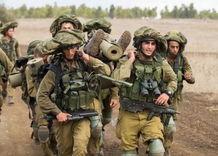 İsrail’den askerlerine Rusya’ya uçuş yasağı
