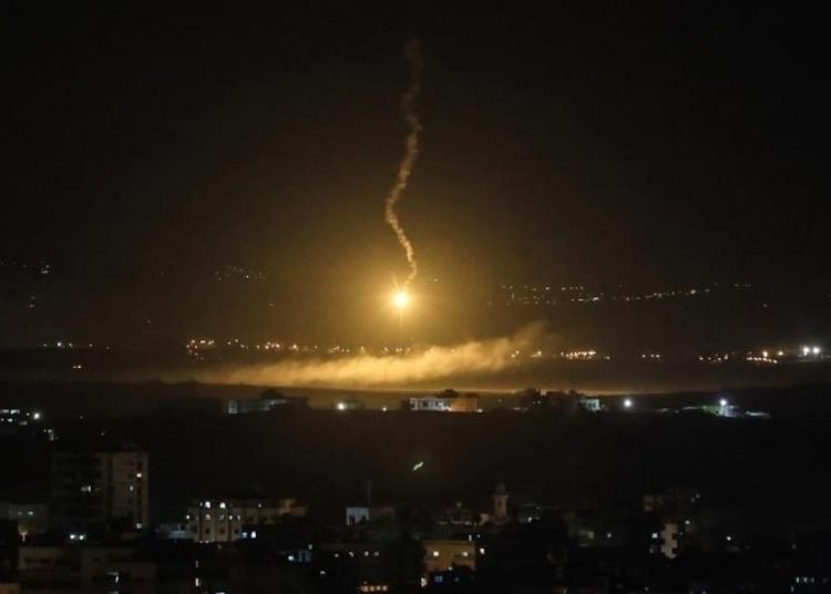 İsrail’in Şam’a hava saldırısı düzenlediği iddia edildi