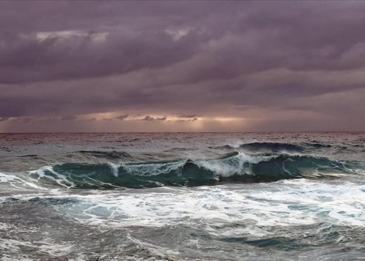 Kasırgaya dönüşmesi beklenen Julia Fırtınası, Nikaragua’ya ilerliyor