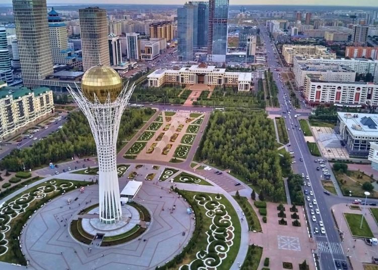 Kazakistan’ın başkentinin adı yeniden Astana oldu