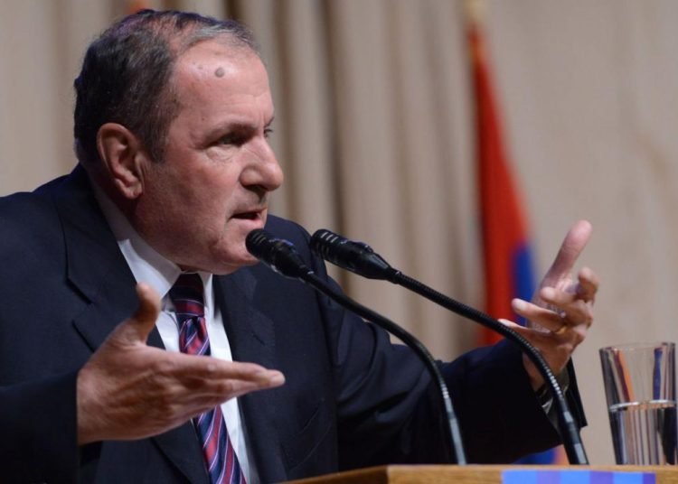 Levon Ter-Petrosyan’dan itiraf gibi açıklama: Türkiye ile anlaşma imzalamalıyız!