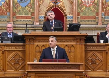 Macaristan Başbakanı Orban: Avrupa kendi ayağına kurşun sıktı