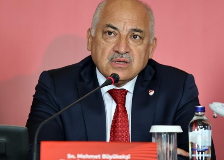 Mehmet Büyükekşi: TFF 2. Lig ve 3. Lig için iki önemli projeyi hayata geçiriyoruz
