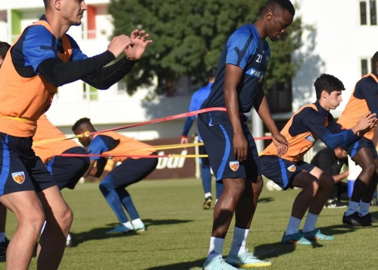 Mensah: Galatasaray maçı önemli olacak