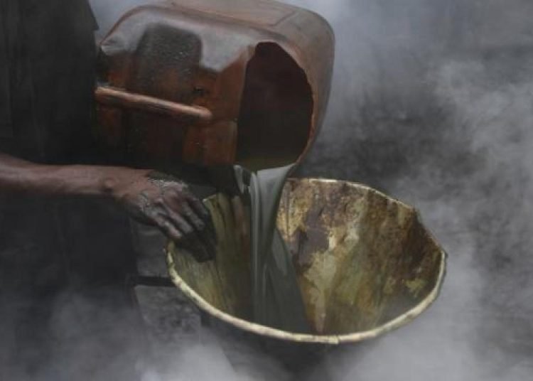 Nijerya’da 9 yıldır faal olan kaçak petrol boru hattı bulundu