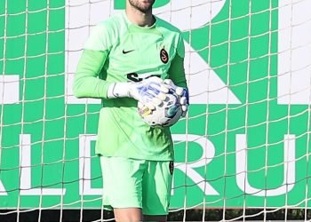 Okan Buruk’tan, Okan Kocuk kararı! İç sahada…