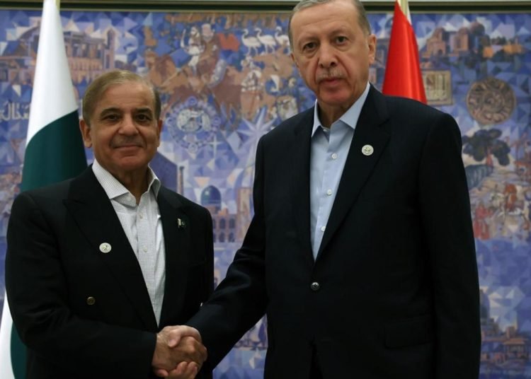 Pakistan Başbakanı Şerif’ten Türkiye’ye teşekkür