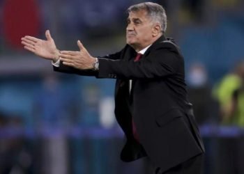 Şenol Güneş’le çalışacaklar mı? 2 isimden Beşiktaş açıklaması