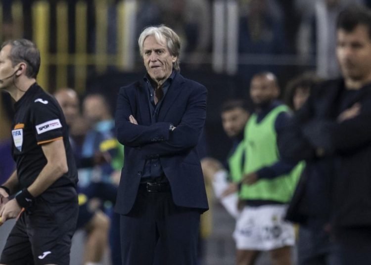 Sözleşmesi sezon sonu bitiyordu! Jorge Jesus’tan kontrat sorusuna cevap