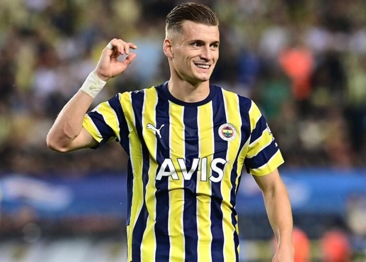 Sürpriz Alioski iddiası! Görüşmeler başladı
