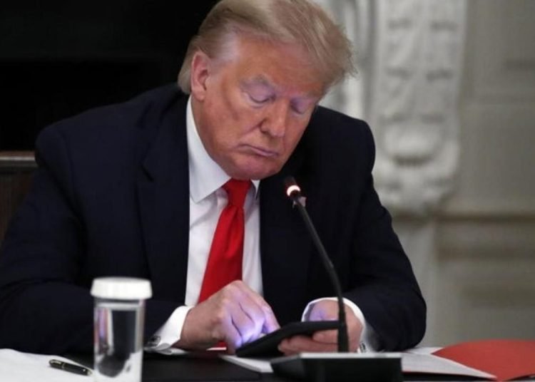 Trump geri mi dönüyor? Twitter açıklaması geldi