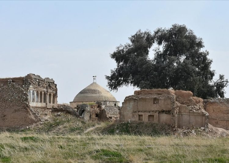 Türkmenler, yıkılmanın eşiğindeki tarihi Kerkük Kalesi’nin restore edilmesini istiyor