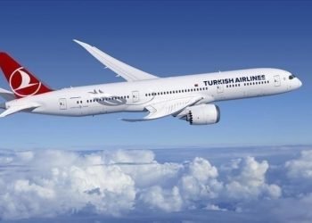 Yolcu bilinç kaybı yaşadı, THY uçağı acil iniş yaptı