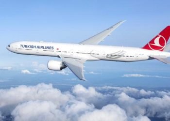 Yolcu kabin ekibine saldırdı, THY uçağı Endonezya’ya acil indi