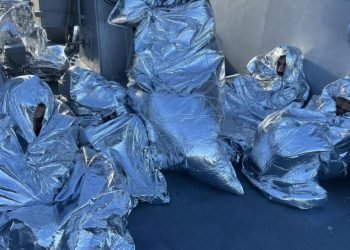 Yunanistan’da göçmen teknesi battı