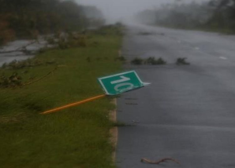 ABD’nin Florida eyaleti, bugün karaya ulaşacak Nicole Kasırgası’na hazırlanıyor