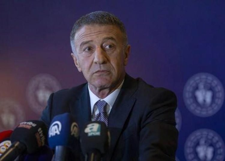 Ahmet Ağaoğlu: Efsanemizi kaybettik, acımız çok büyük