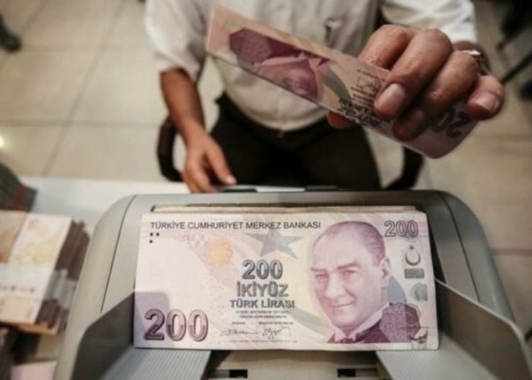 Akbank 2022’de net kârını beşe katladı