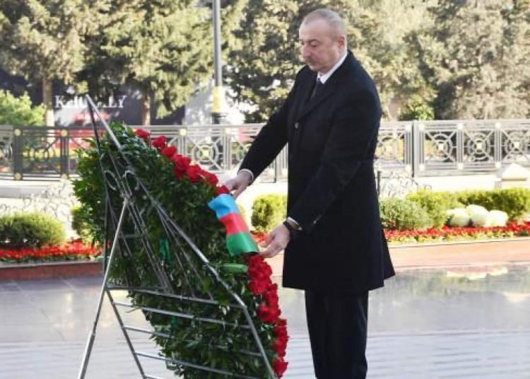 Azerbaycan’da Hocalı Katliamı’nın kurbanları anıldı