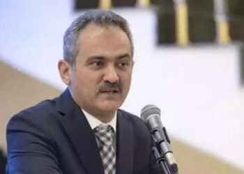Bakan Özer depremzedeler için sağlanan yardımları açıkladı