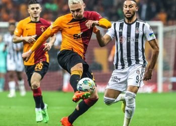 Beşiktaş’ta Cenk Tosun mutluluğu