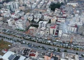 Bir ülke Türkiye’deki depremler sebebiyle ulusal yas ilan etti!