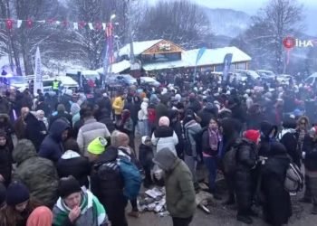 Dondurucu soğukta Haluk Levent’ten yürekleri ısıtan hareket