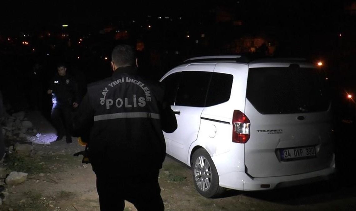 “Dur” ihtarına uymadı, polis memuruna çarpıp ağır yaraladı