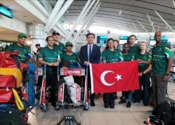 Güney Afrikalı sağlık ve arama kurtarma gönüllüleri Türkiye’ye doğru yola çıktı